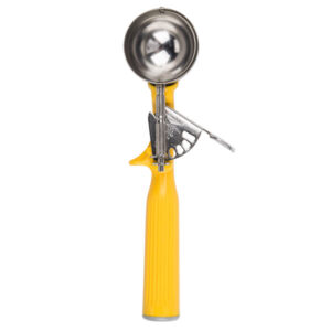 39058 - SIZE 20 YELLOW HANDLE DISHER 1 5/8oz