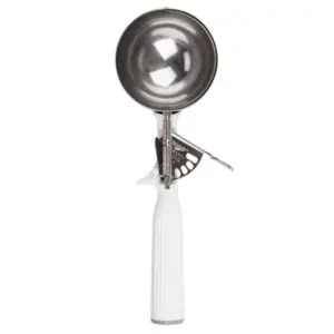 39038 - SIZE 6 WHITE HANDLE DISHER 5 1/3oz