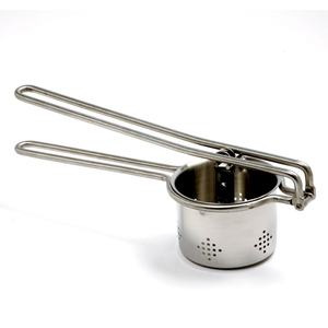 47074 - STAINLESS STEEL POTATO RICER